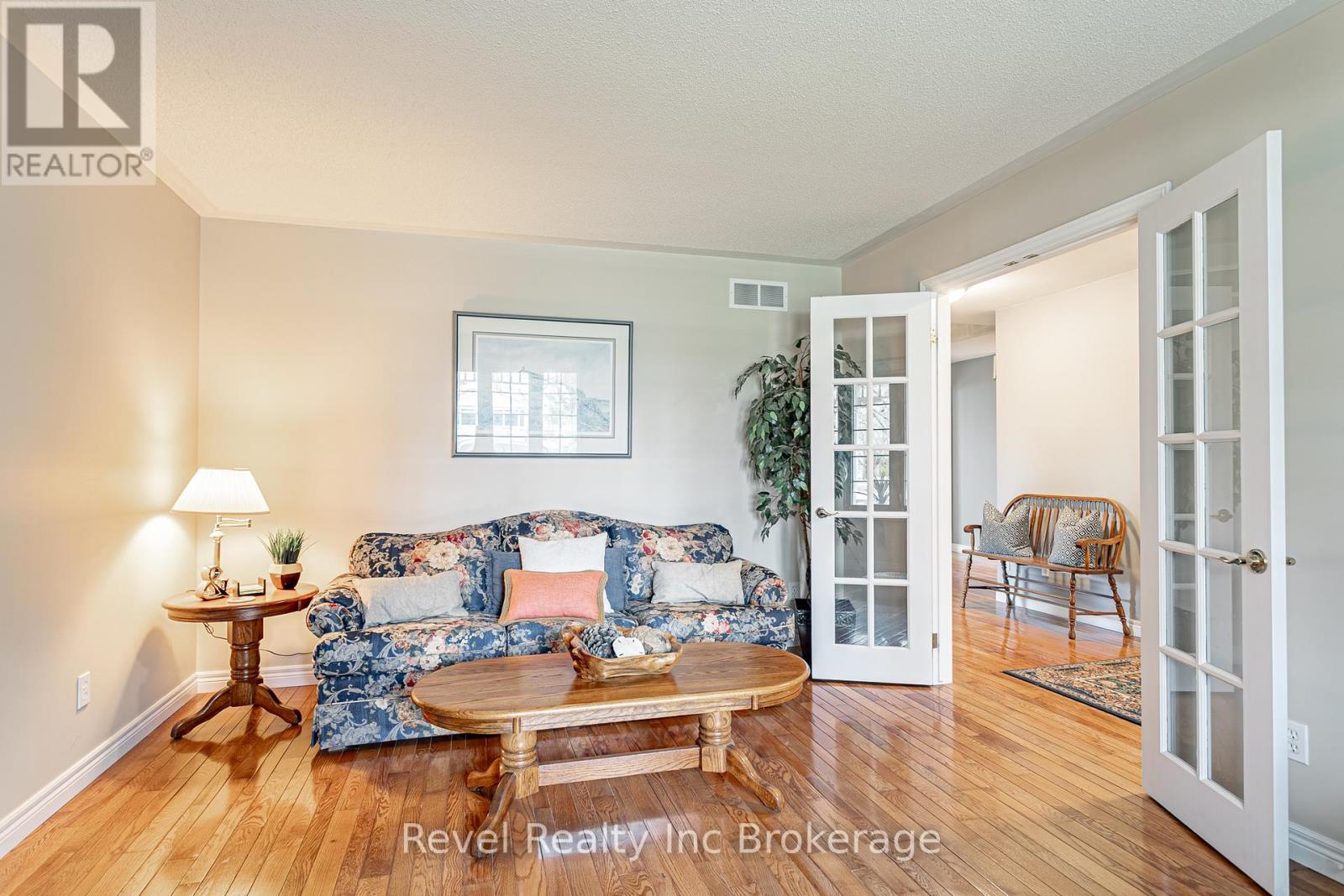 152 North Town Line E, Ingersoll, Ontario  N5C 2B6 - Photo 5 - X13031356