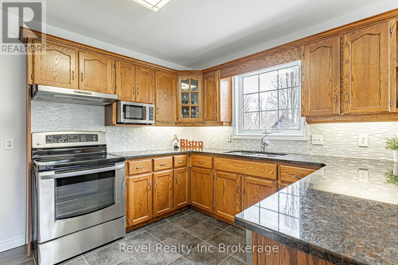 152 North Town Line E, Ingersoll, Ontario  N5C 2B6 - Photo 9 - X13031356