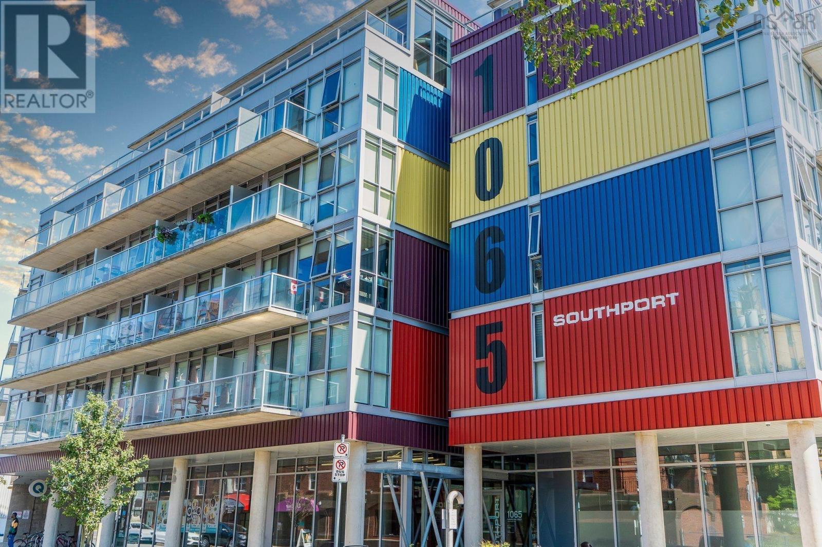 527 1065 Barrington Street, Halifax, Nova Scotia  B3H 0B7 - Photo 2 - 202602972