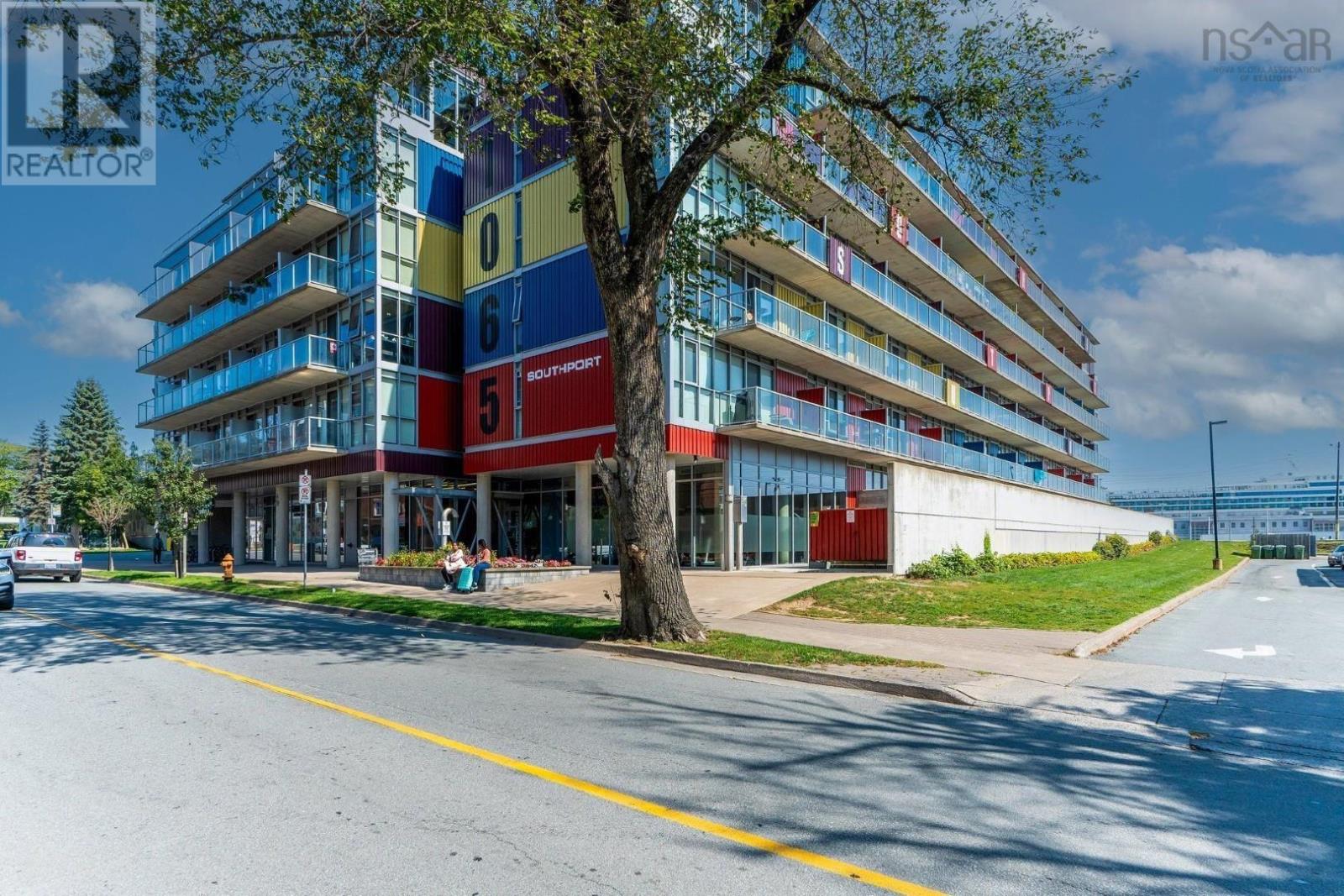 527 1065 Barrington Street, Halifax, Nova Scotia  B3H 0B7 - Photo 1 - 202602972