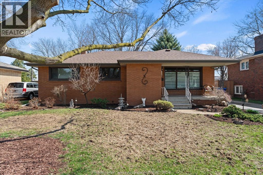 2840 AVONDALE AVENUE, windsor, Ontario