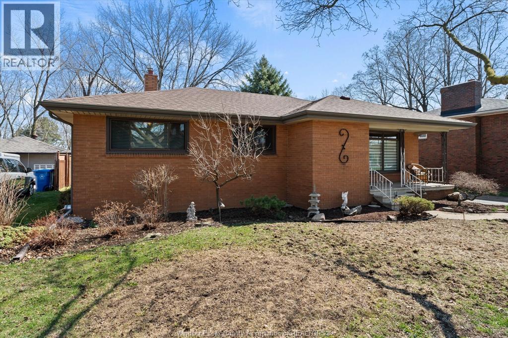 2840 Avondale Avenue, Windsor, Ontario  N9E 1X2 - Photo 2 - 26008932