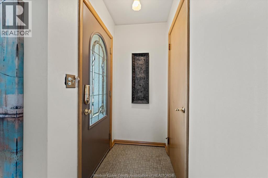 2840 Avondale Avenue, Windsor, Ontario  N9E 1X2 - Photo 6 - 26008932