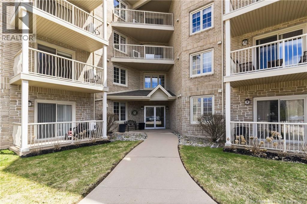 65 Diamond Head Court Unit# 407, Moncton, New Brunswick  E1G 0V6 - Photo 1 - NB137497