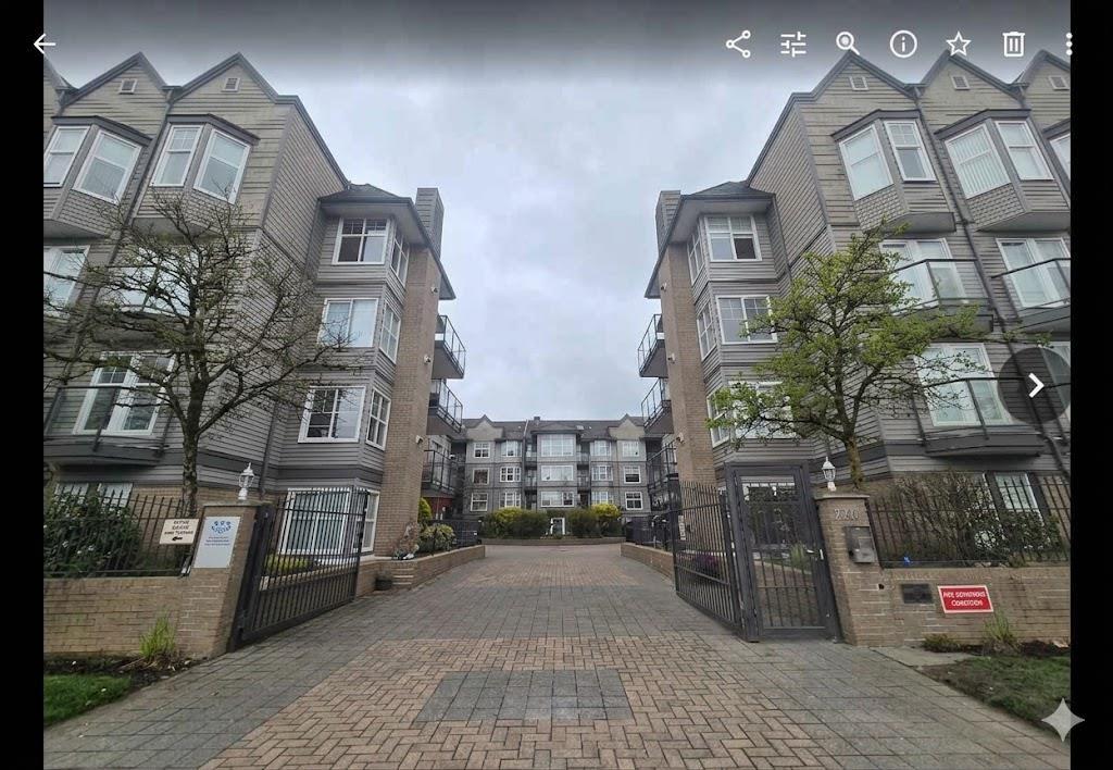 310 20200 56 Avenue, Langley, British Columbia  V3A 8S1 - Photo 1 - R3100935