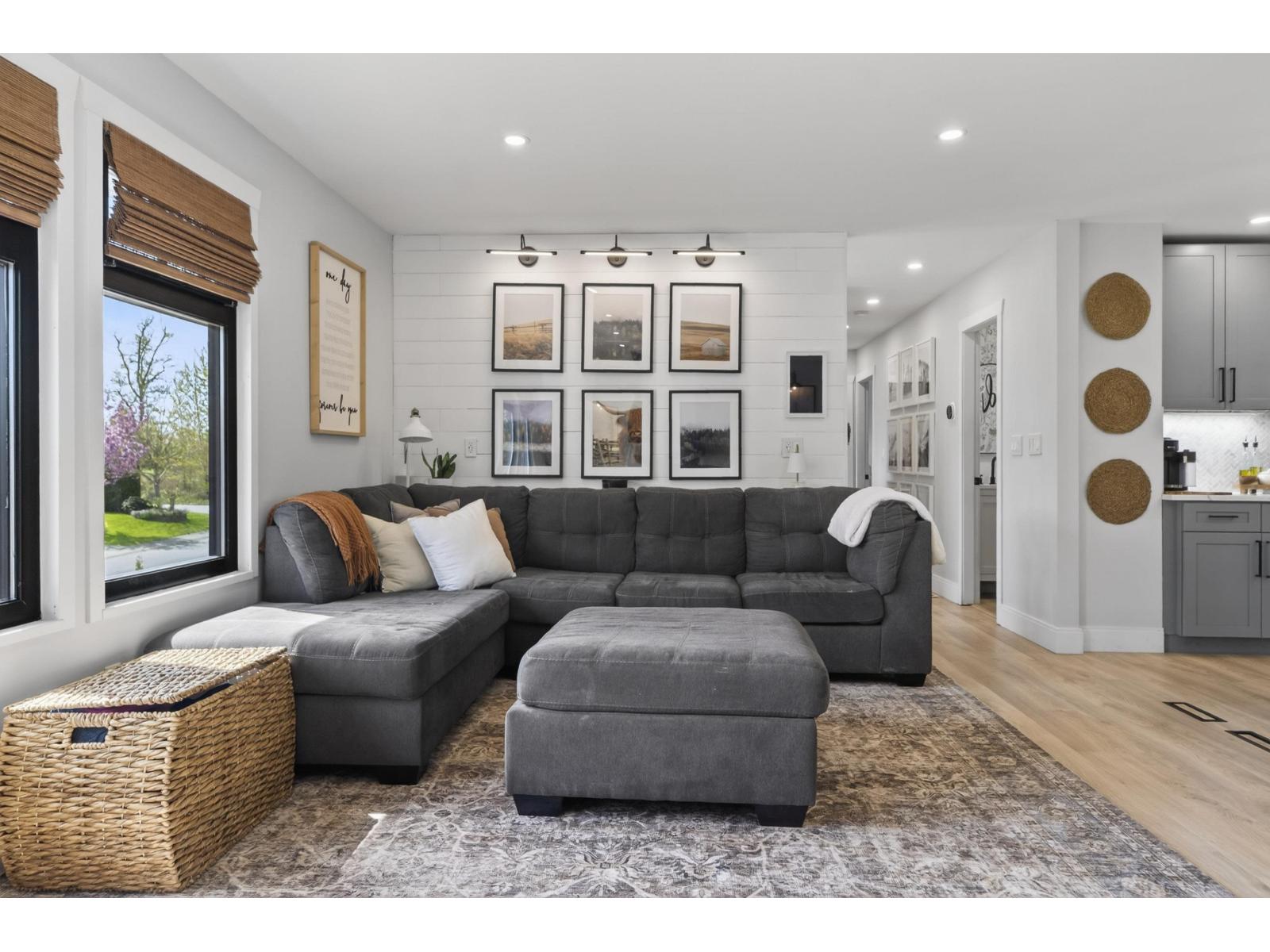 27015 34a Avenue, Langley, British Columbia  V4W 3H3 - Photo 7 - R3114165