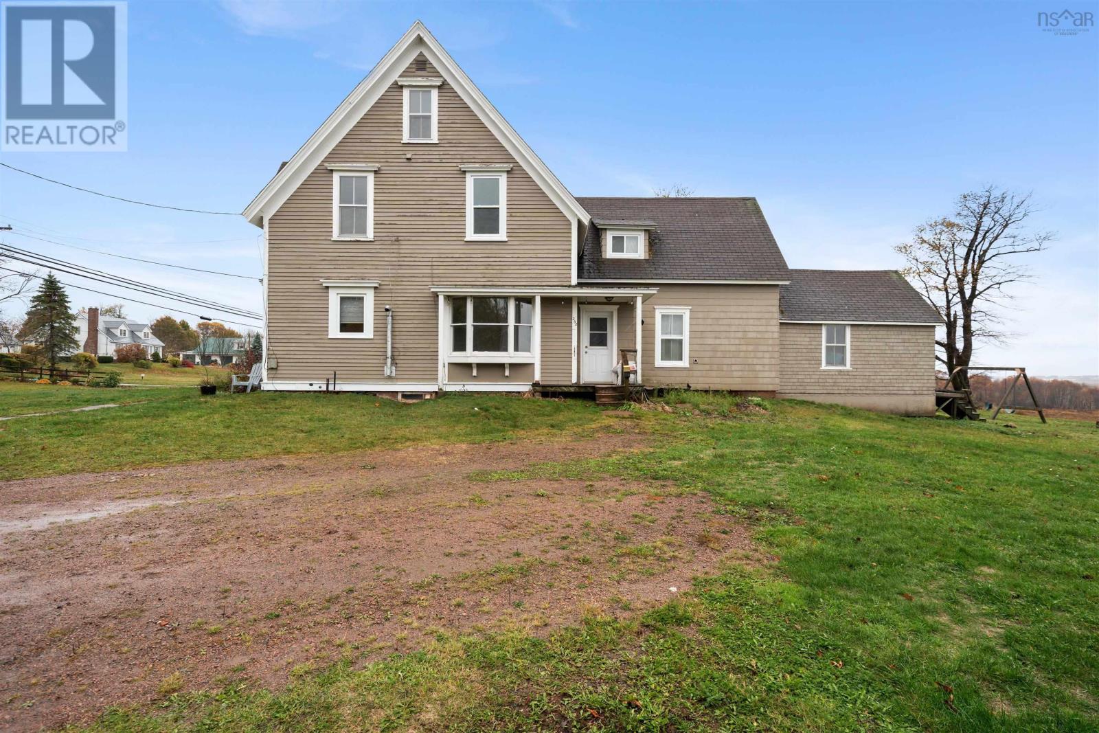 230 Victoria Street E, Amherst, Nova Scotia  B4H 1Y9 - Photo 4 - 202528069