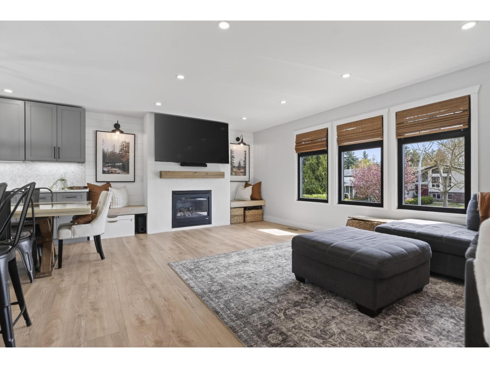 27015 34a Avenue, Langley, British Columbia  V4W 3H3 - Photo 6 - R3114165