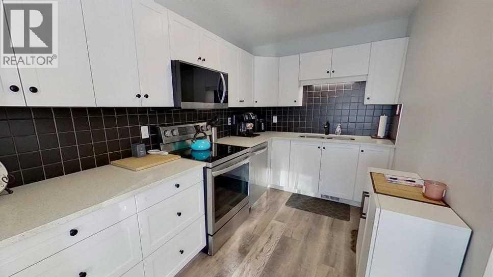 7102a Marler Drive, Camrose, Alberta  T4V 3L8 - Photo 9 - A2280630