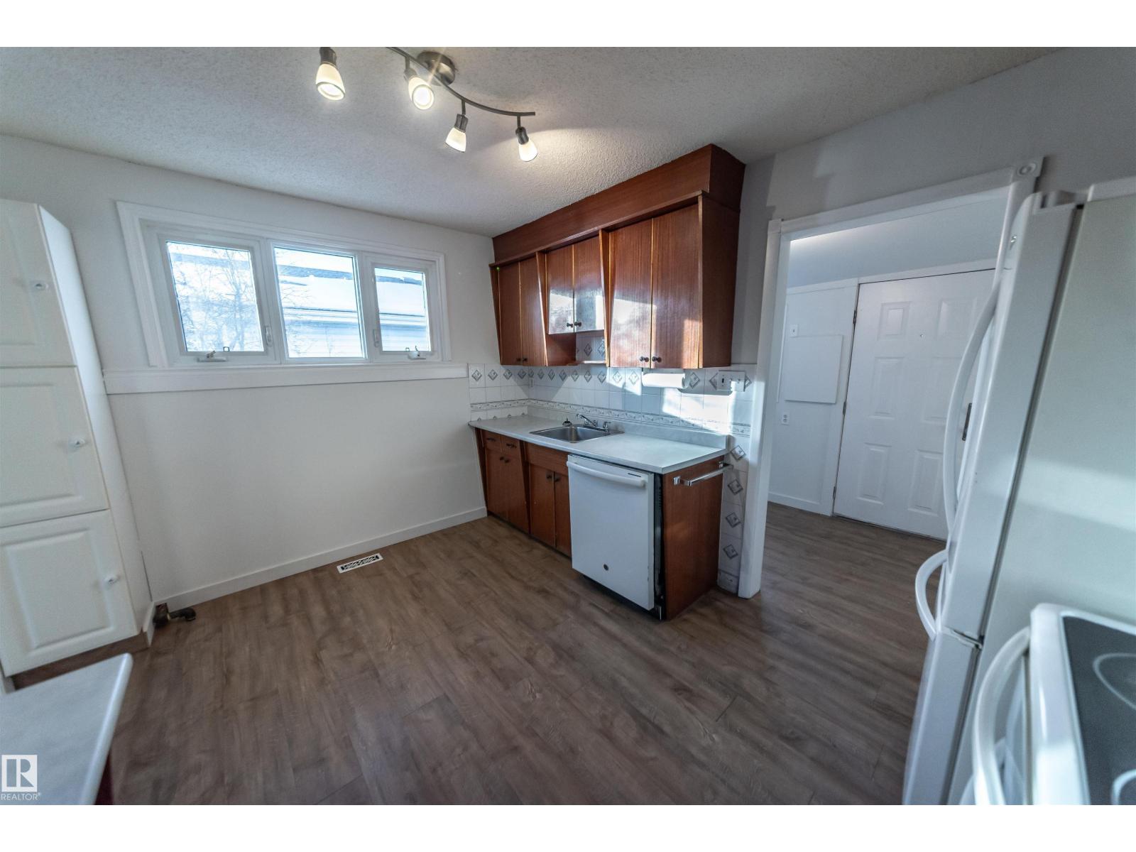 4723 44 St, Rural Lac Ste. Anne County, Alberta  T0E 0A0 - Photo 4 - E4472785