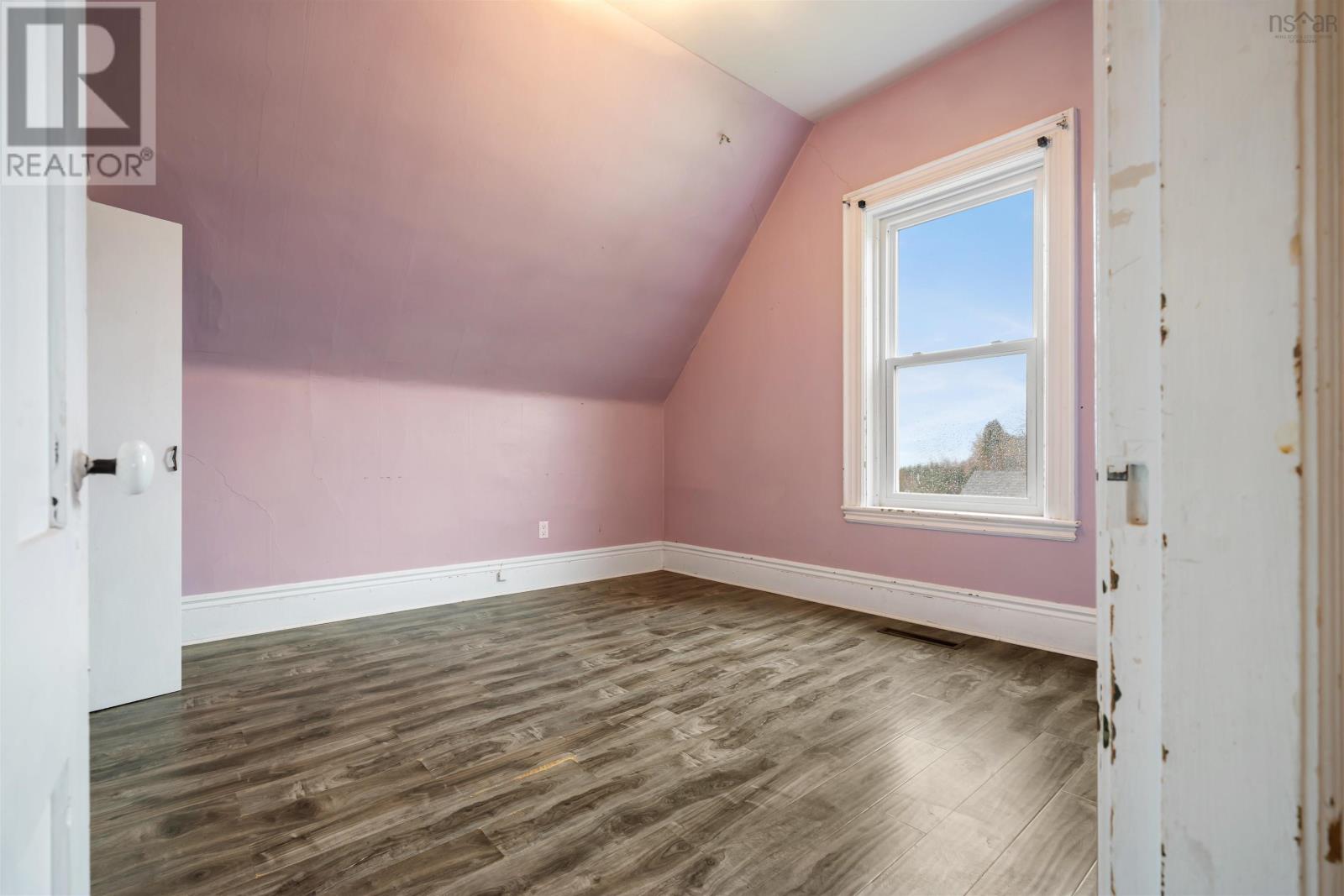 230 Victoria Street E, Amherst, Nova Scotia  B4H 1Y9 - Photo 47 - 202528069