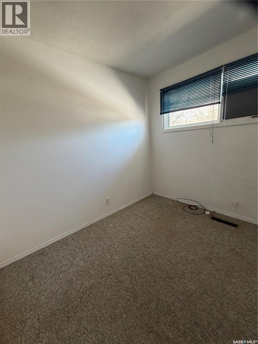 715 Donald Street, Hudson Bay, Saskatchewan  S0E 0Y0 - Photo 16 - SK033590