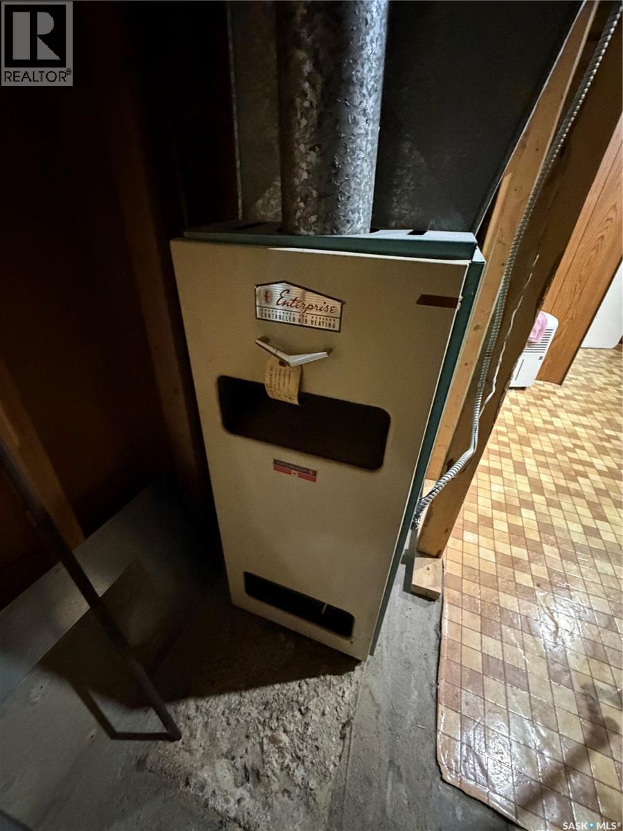 715 Donald Street, Hudson Bay, Saskatchewan  S0E 0Y0 - Photo 34 - SK033590