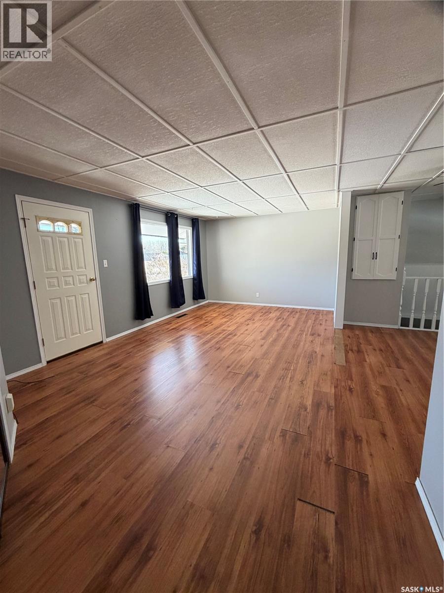 715 Donald Street, Hudson Bay, Saskatchewan  S0E 0Y0 - Photo 5 - SK033590