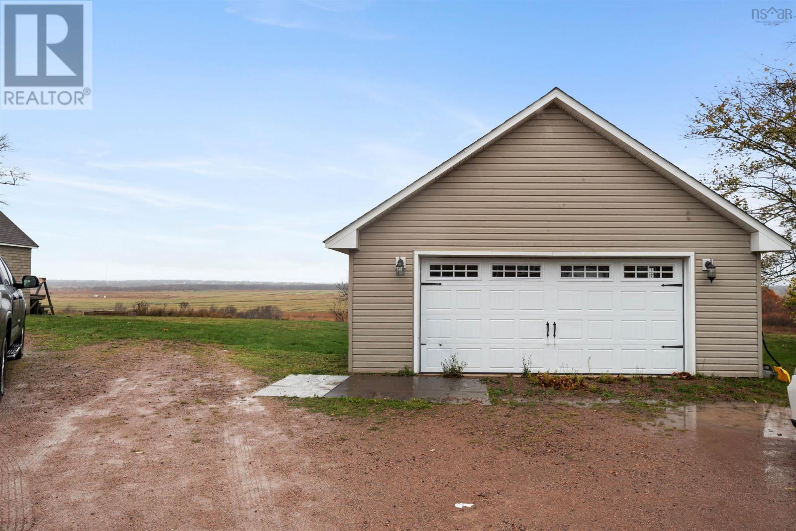 230 Victoria Street E, Amherst, Nova Scotia  B4H 1Y9 - Photo 6 - 202528069