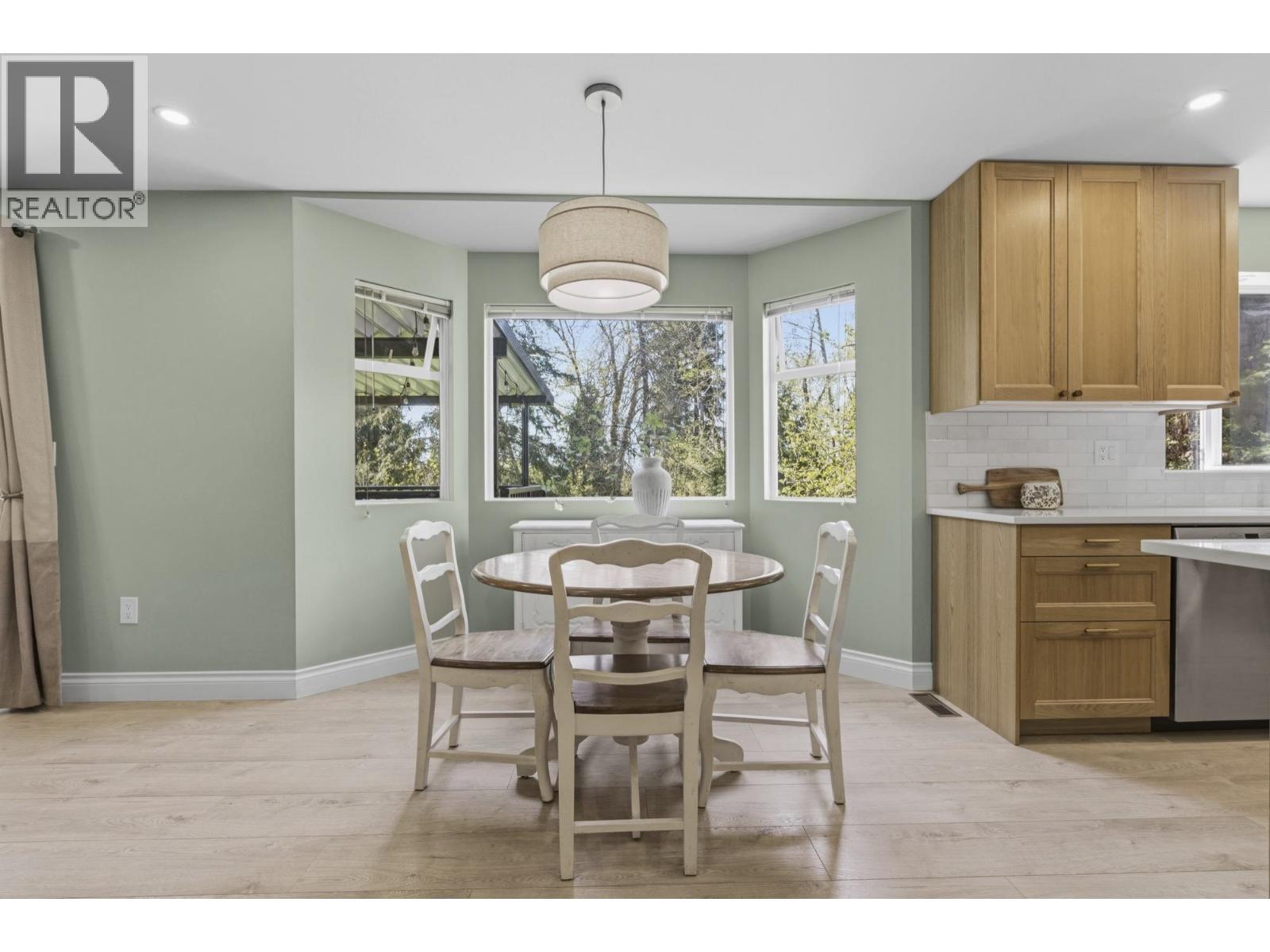 23623 Tamarack Lane, Maple Ridge, British Columbia  V2W 1B3 - Photo 13 - R3114592