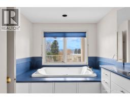 307 Sandpiper Court, Kelowna, British Columbia  V1W 4K7 - Photo 48 - 10383126