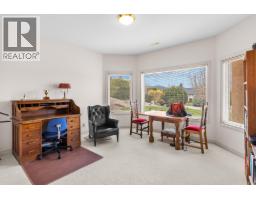 307 Sandpiper Court, Kelowna, British Columbia  V1W 4K7 - Photo 13 - 10383126