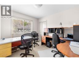 307 Sandpiper Court, Kelowna, British Columbia  V1W 4K7 - Photo 40 - 10383126
