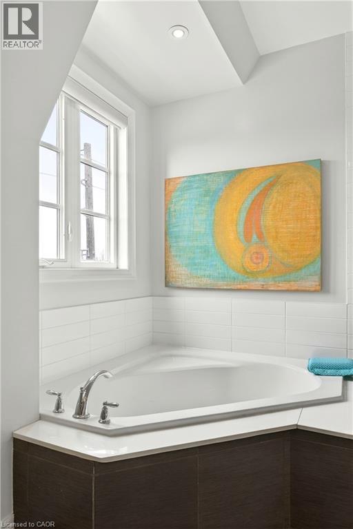 1862 Burnhamthorpe Road, Mississauga, Ontario  L4X 2S5 - Photo 34 - 40814747