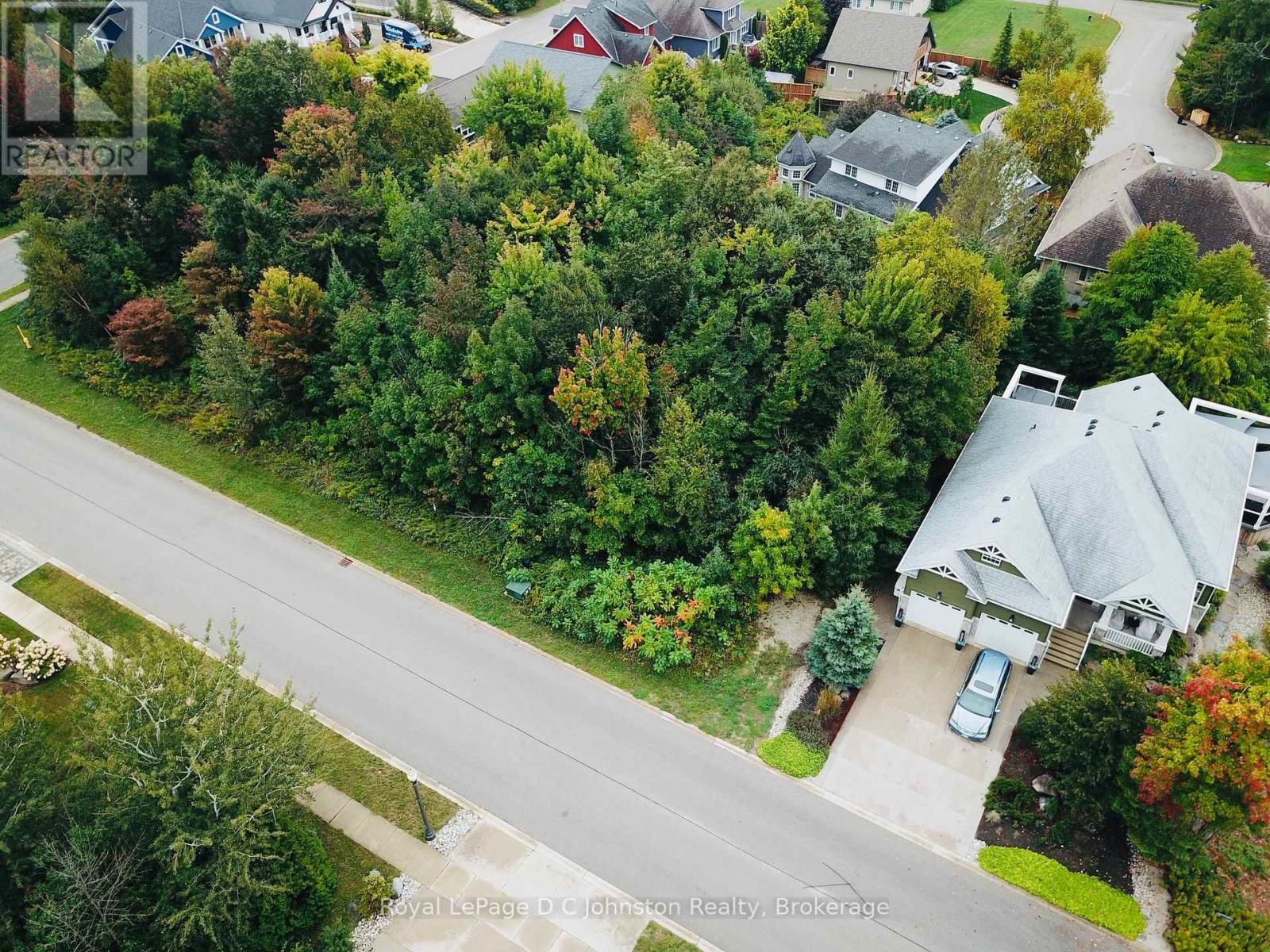 265 Emerald Drive, Saugeen Shores, Ontario  N0H 2L0 - Photo 2 - X13031324