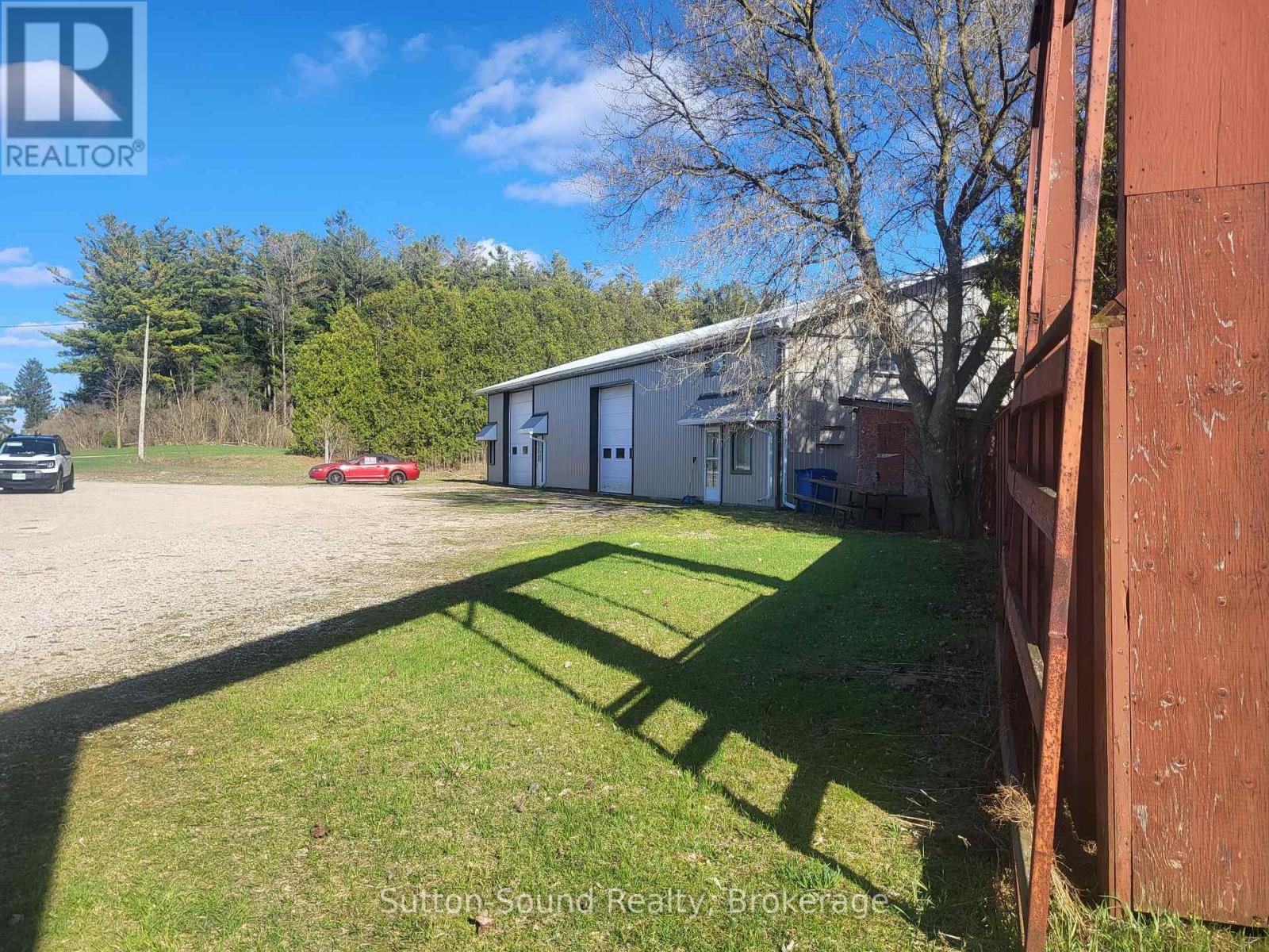 402432 Grey Road 4, West Grey, Ontario N0H 1R0 - Photo 24 - X13031334