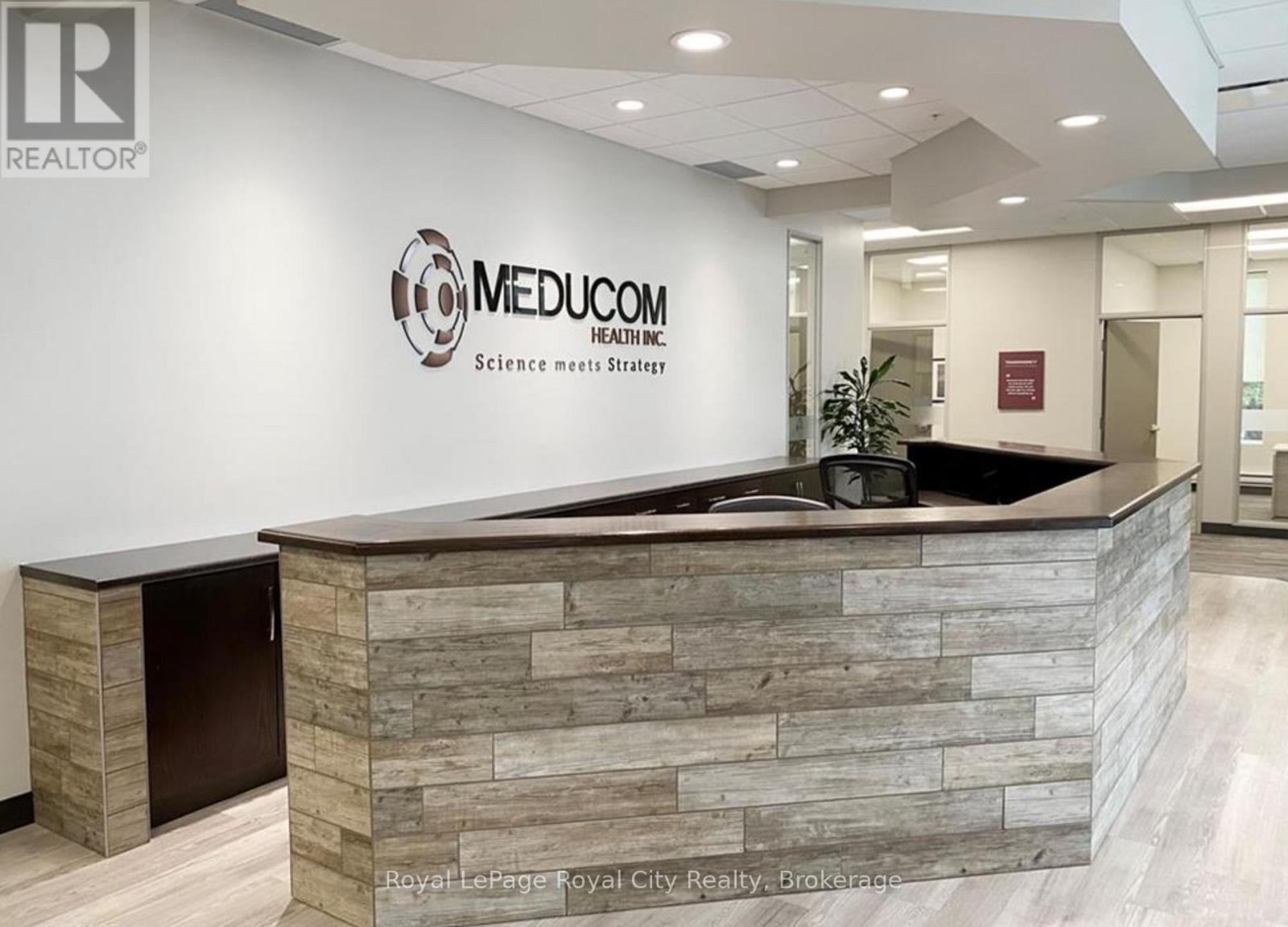 42 Arrow Road, Guelph, Ontario  N1K 1S6 - Photo 3 - X13031386