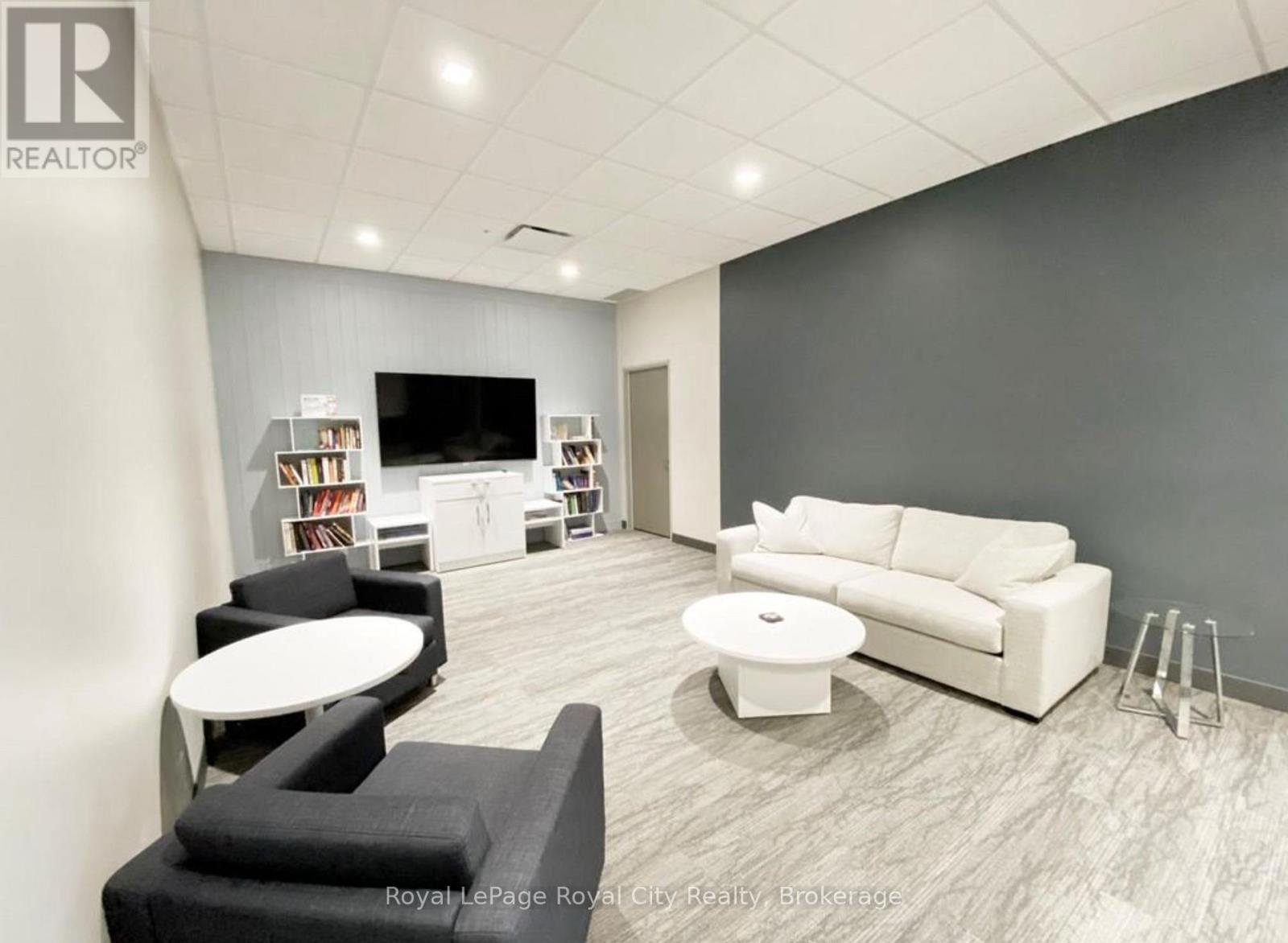 42 Arrow Road, Guelph, Ontario  N1K 1S6 - Photo 8 - X13031386