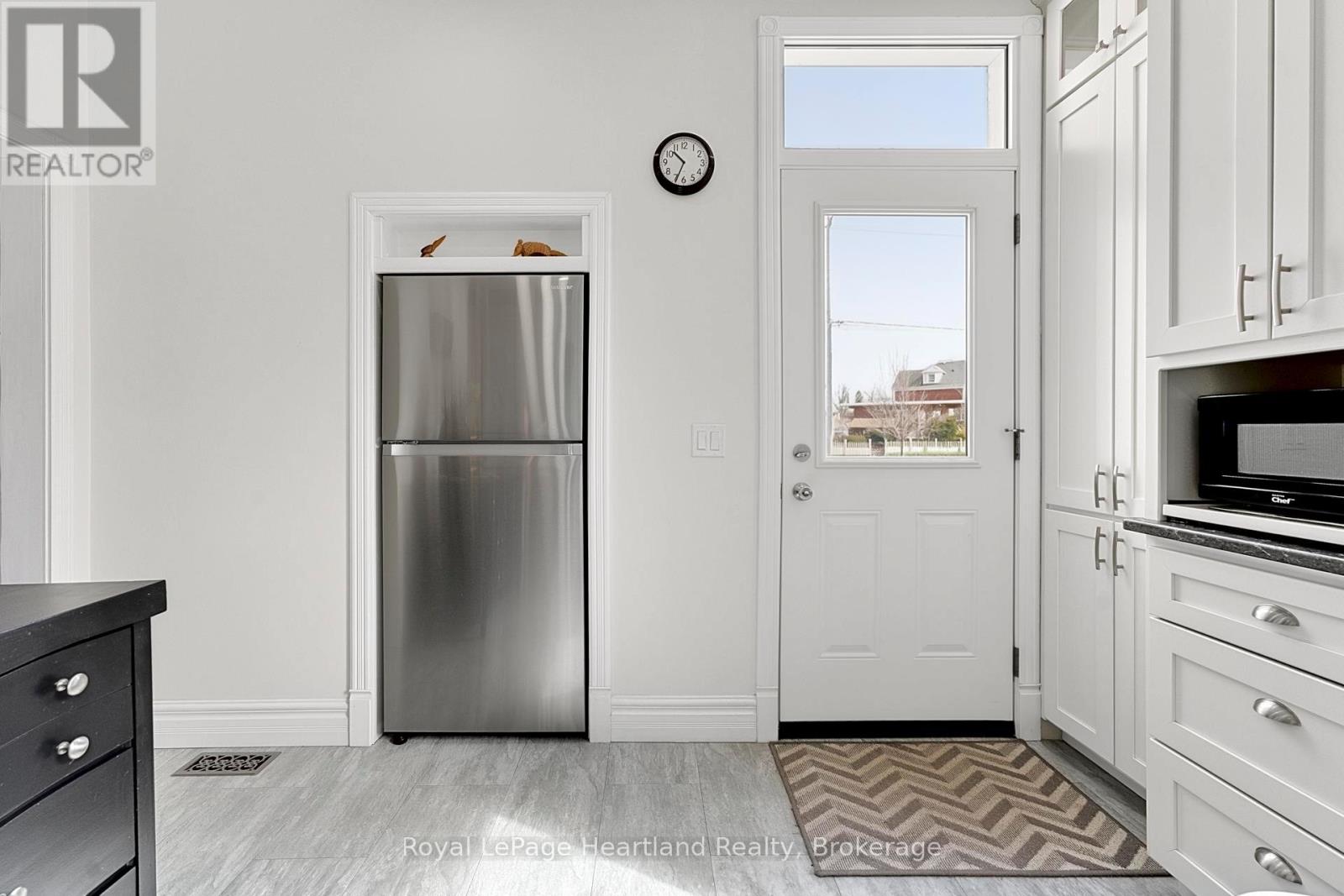 67 Elgin Avenue W, Goderich, Ontario  N7A 2E1 - Photo 12 - X13031420