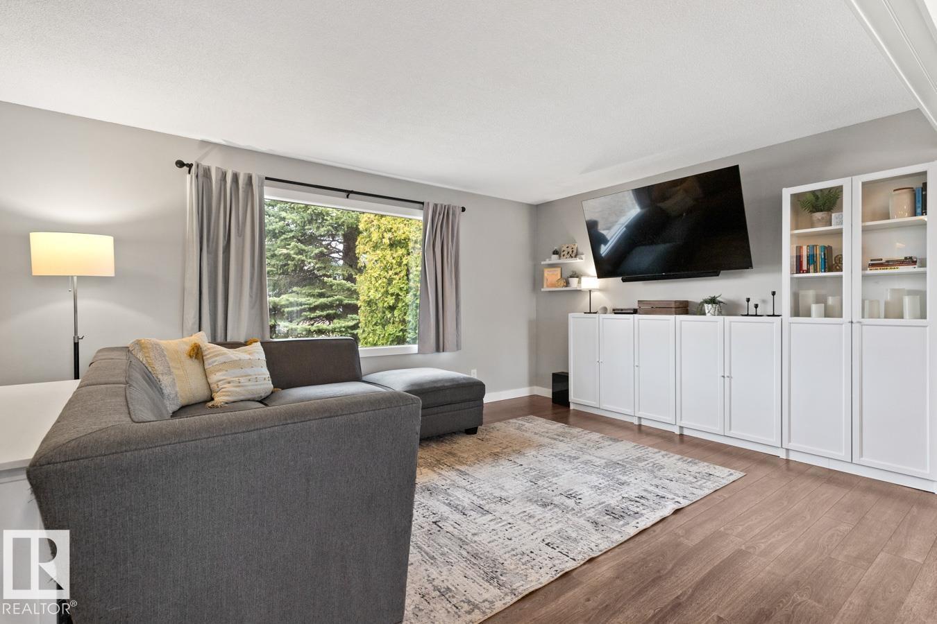 20 Caragana Av, Sherwood Park, Alberta  T8A 1W7 - Photo 3 - E4483530