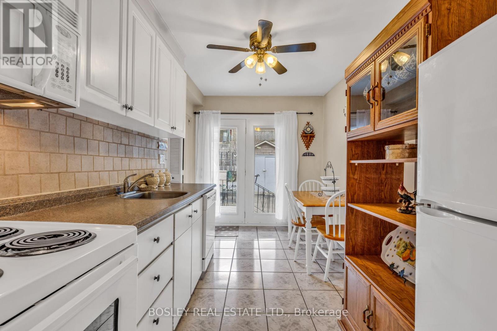 80 Roseneath Gardens, Toronto (Oakwood Village), Ontario  M6C 3X6 - Photo 15 - C13031440