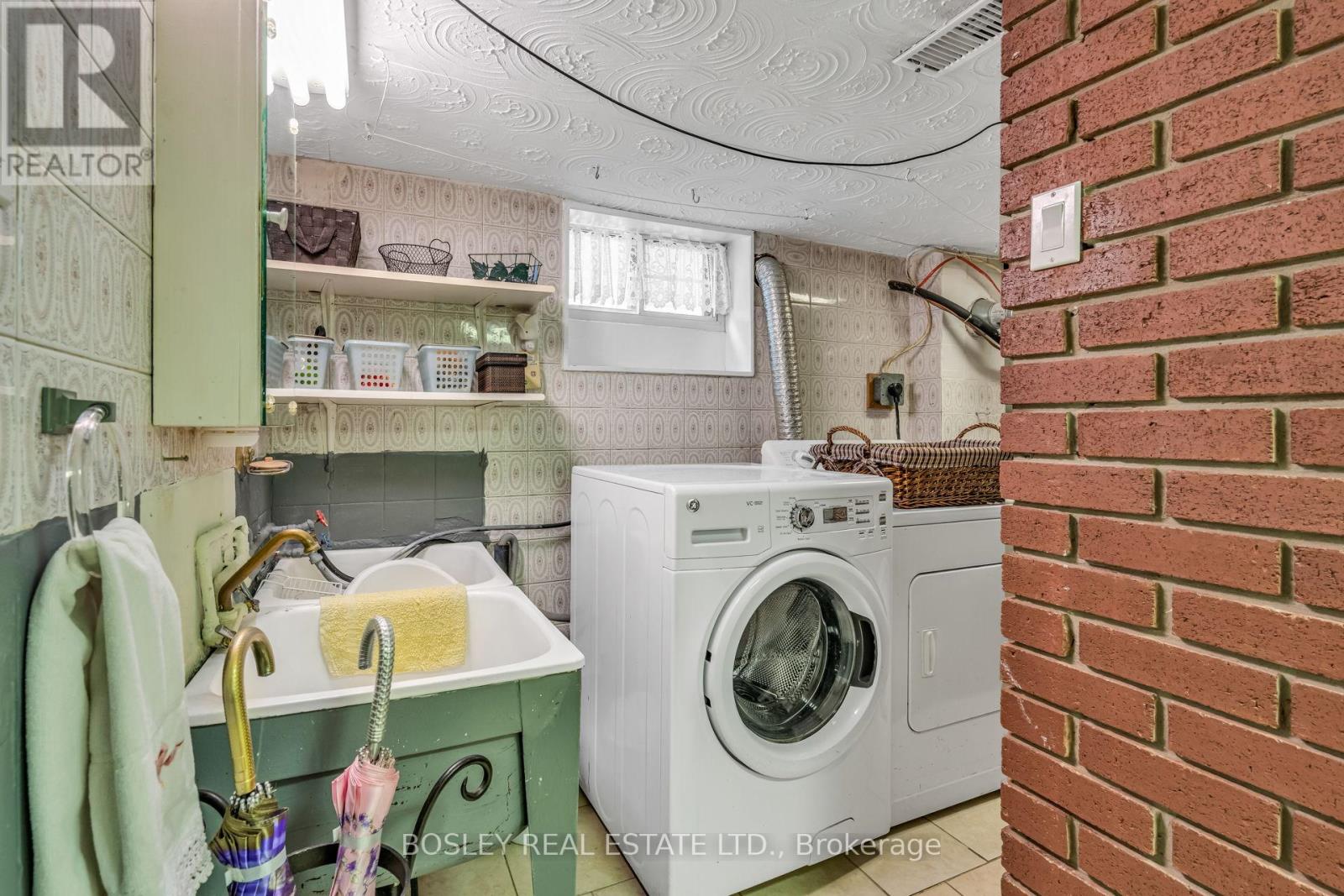 80 Roseneath Gardens, Toronto (Oakwood Village), Ontario  M6C 3X6 - Photo 39 - C13031440