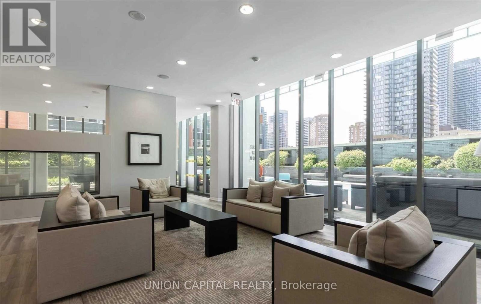 2807 - 33 Charles Street E, Toronto, Ontario  M4Y 0A2 - Photo 22 - C13031444