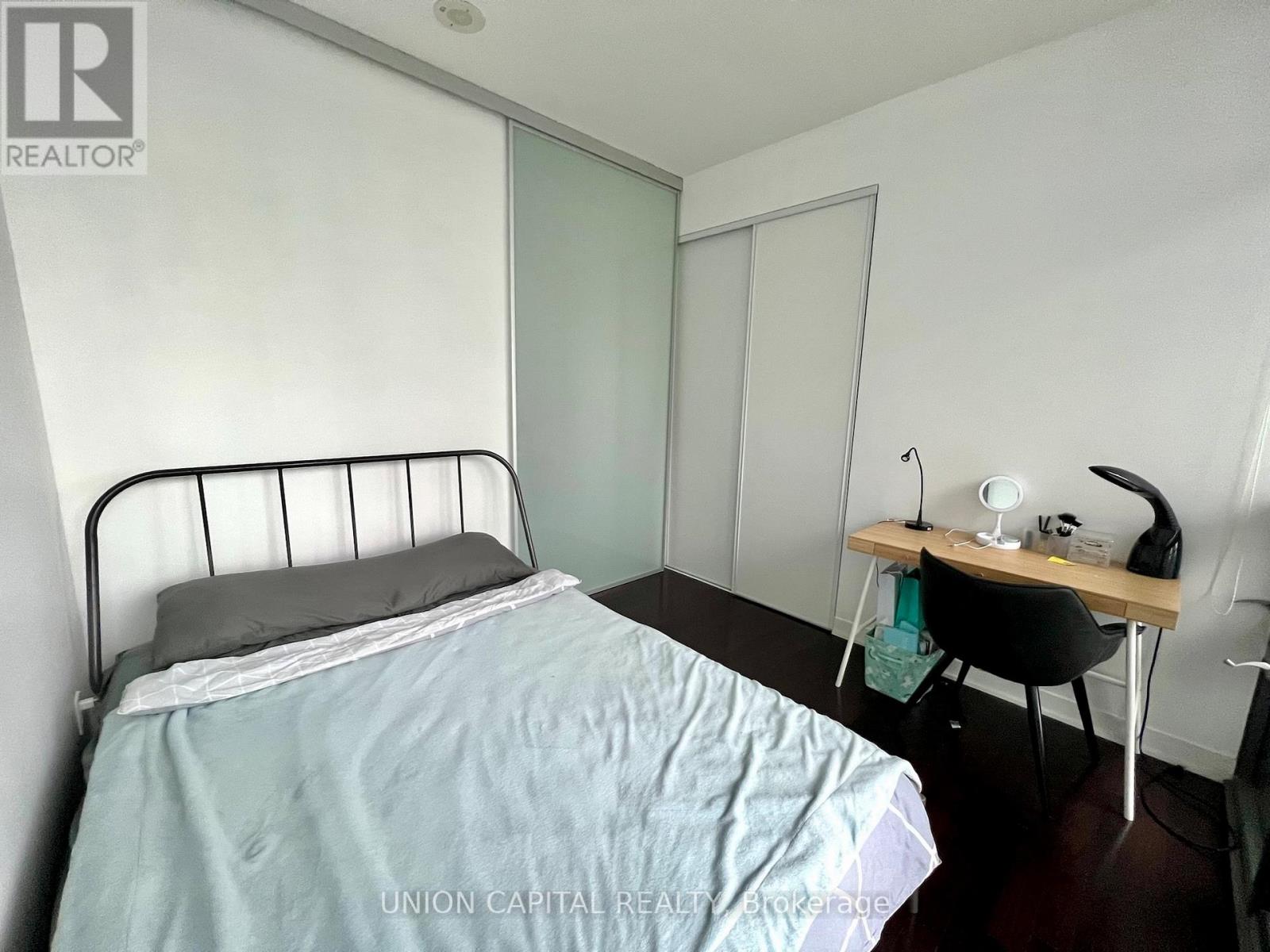 2807 - 33 Charles Street E, Toronto, Ontario  M4Y 0A2 - Photo 7 - C13031444