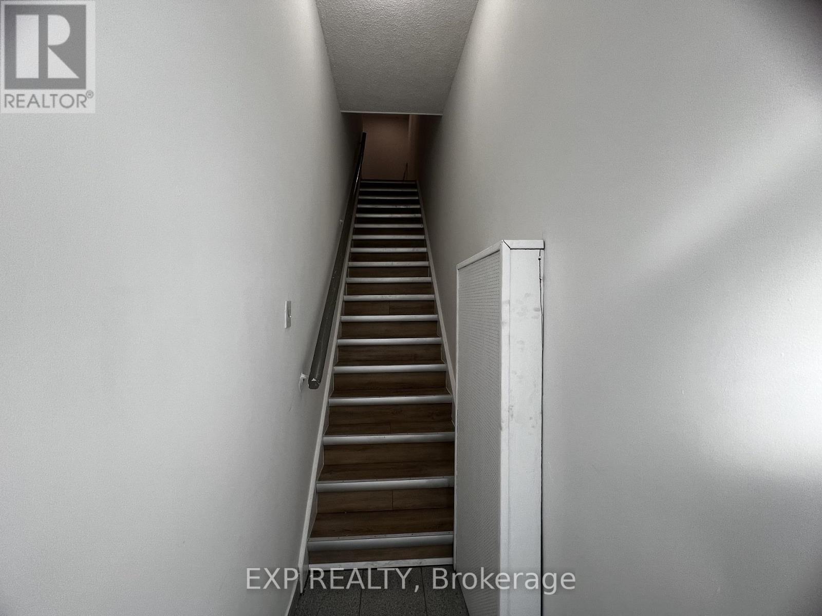 101 - 804a St Clair Avenue W, Toronto, Ontario  M6C 1B6 - Photo 21 - C13031468