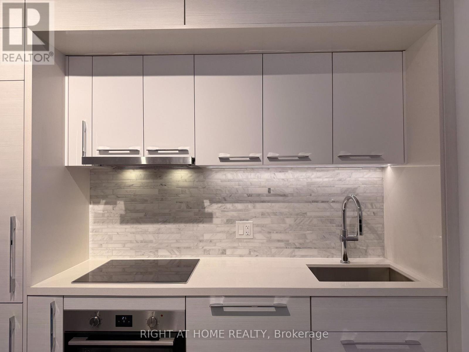 1505 - 29 Green Trail Court, Toronto, Ontario  M2K 0J9 - Photo 7 - C13031534