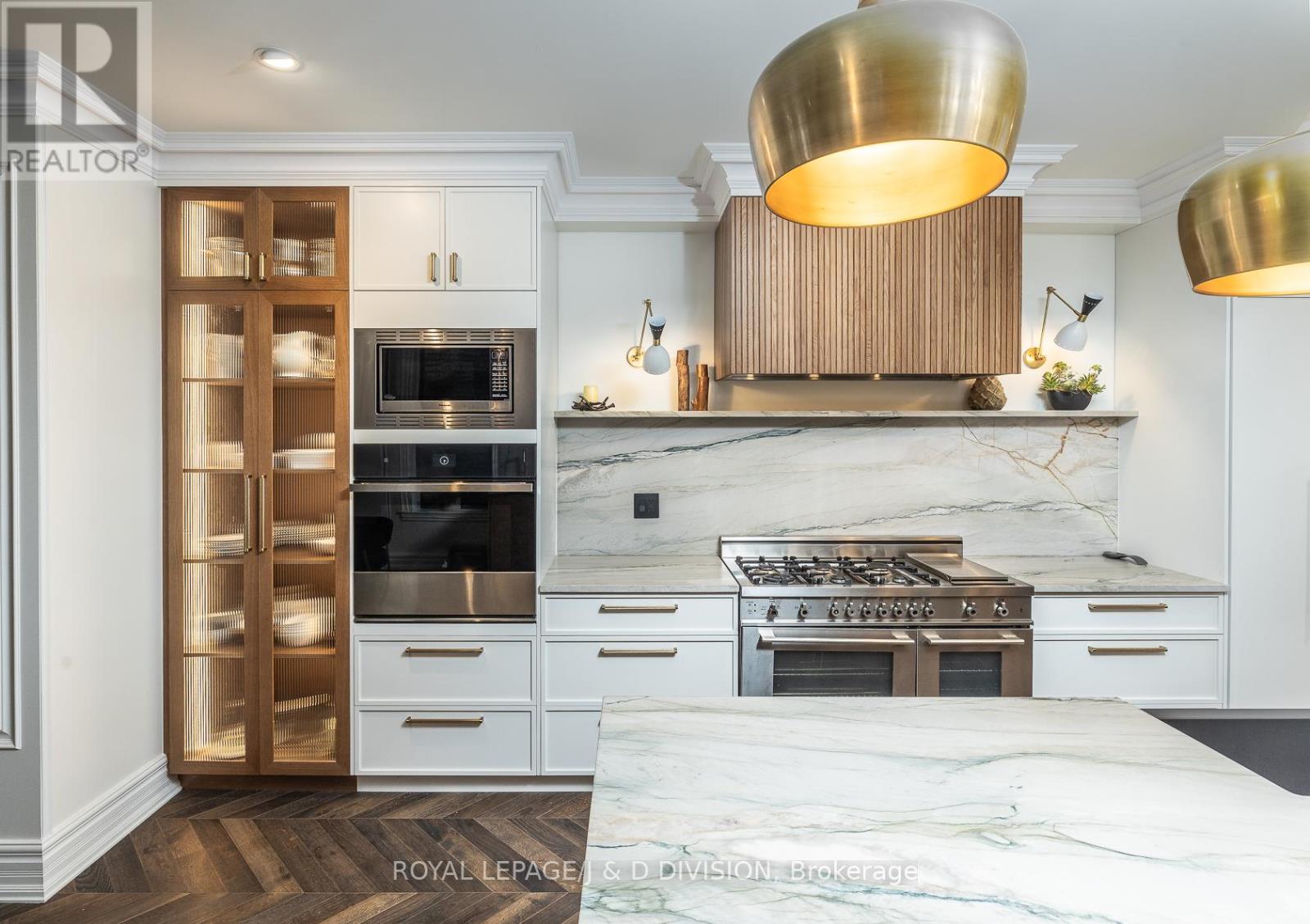 40 Bernard Avenue, Toronto, Ontario  M5R 1R2 - Photo 17 - C13031538