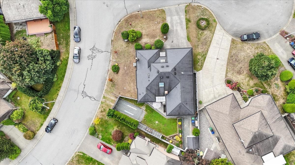 10552 Woodglen Close, Surrey, British Columbia  V4N 1V4 - Photo 33 - R3114644