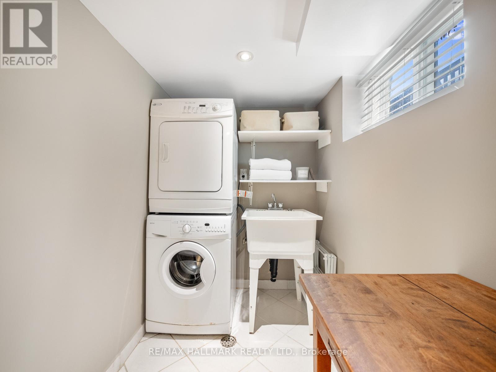 275 Bingham Avenue, Toronto, Ontario  M4E 3R6 - Photo 26 - E13031328