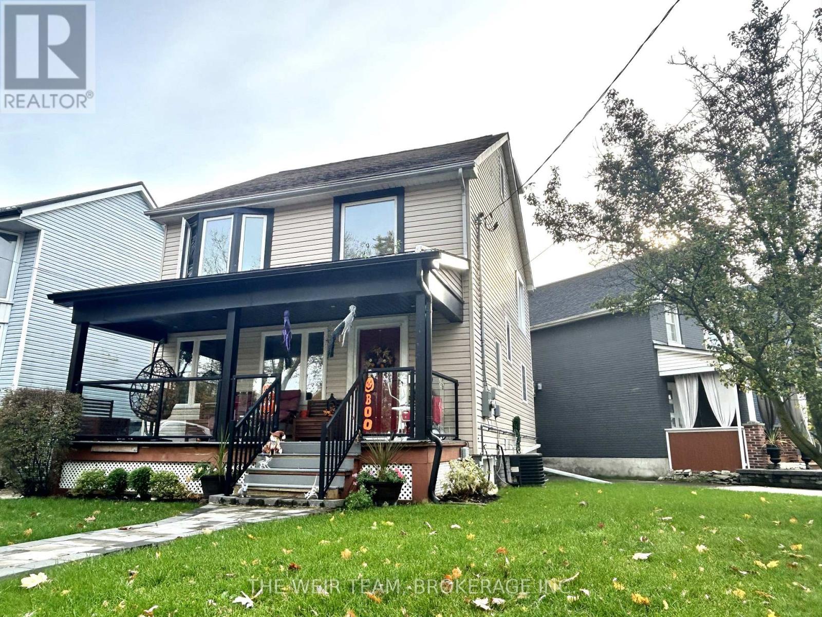 Lower - 31 Heyworth Crescent, Toronto, Ontario  M4E 1T6 - Photo 10 - E13031434