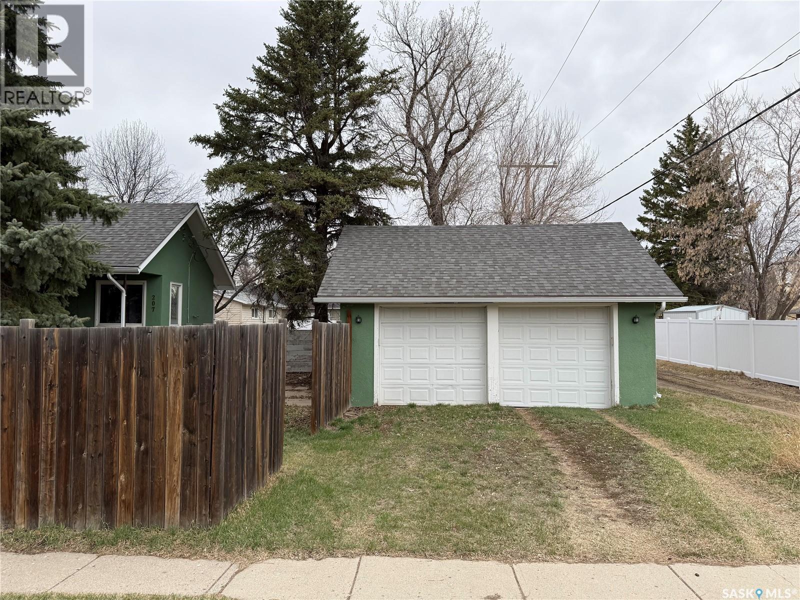 207 Missouri Avenue, Yellow Grass, Saskatchewan  S0G 5J0 - Photo 6 - SK033661