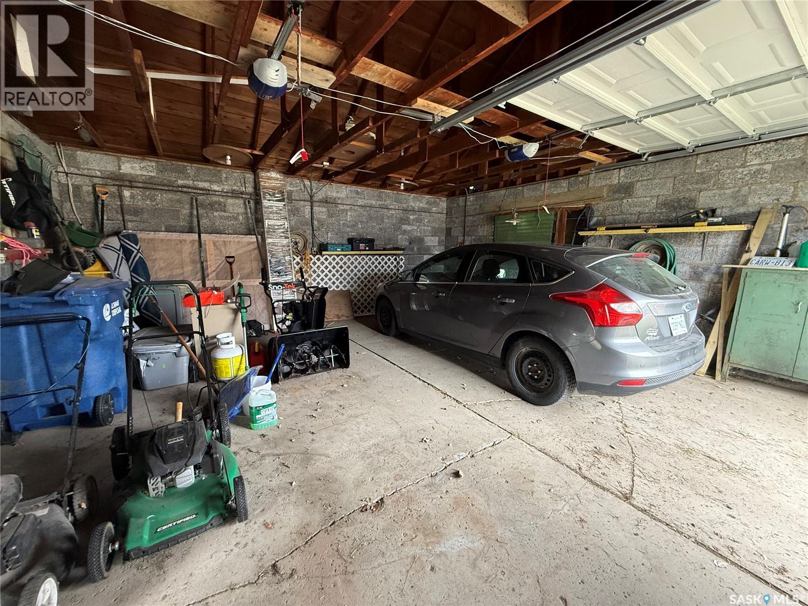 207 Missouri Avenue, Yellow Grass, Saskatchewan  S0G 5J0 - Photo 7 - SK033661