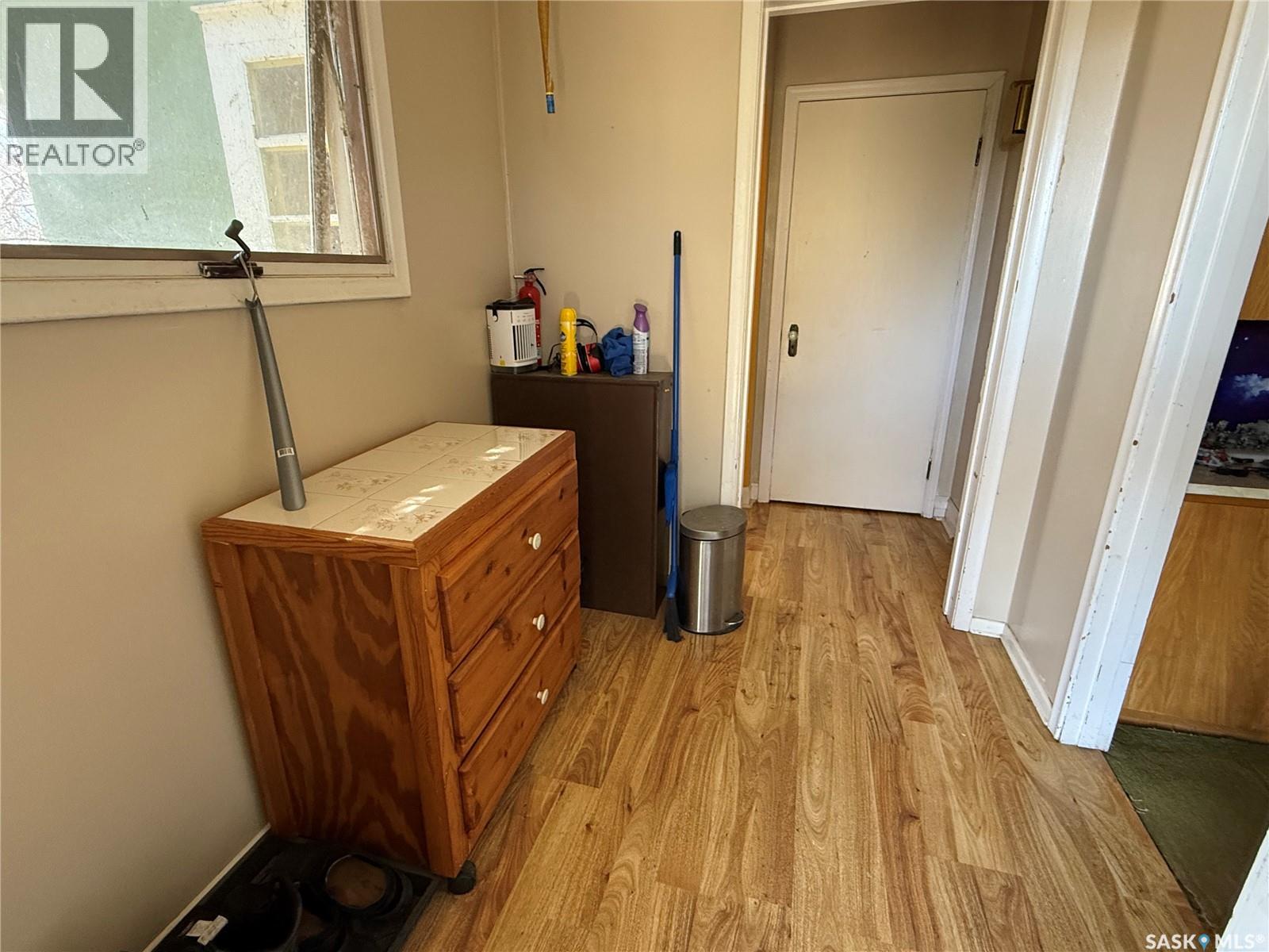 207 Missouri Avenue, Yellow Grass, Saskatchewan  S0G 5J0 - Photo 8 - SK033661