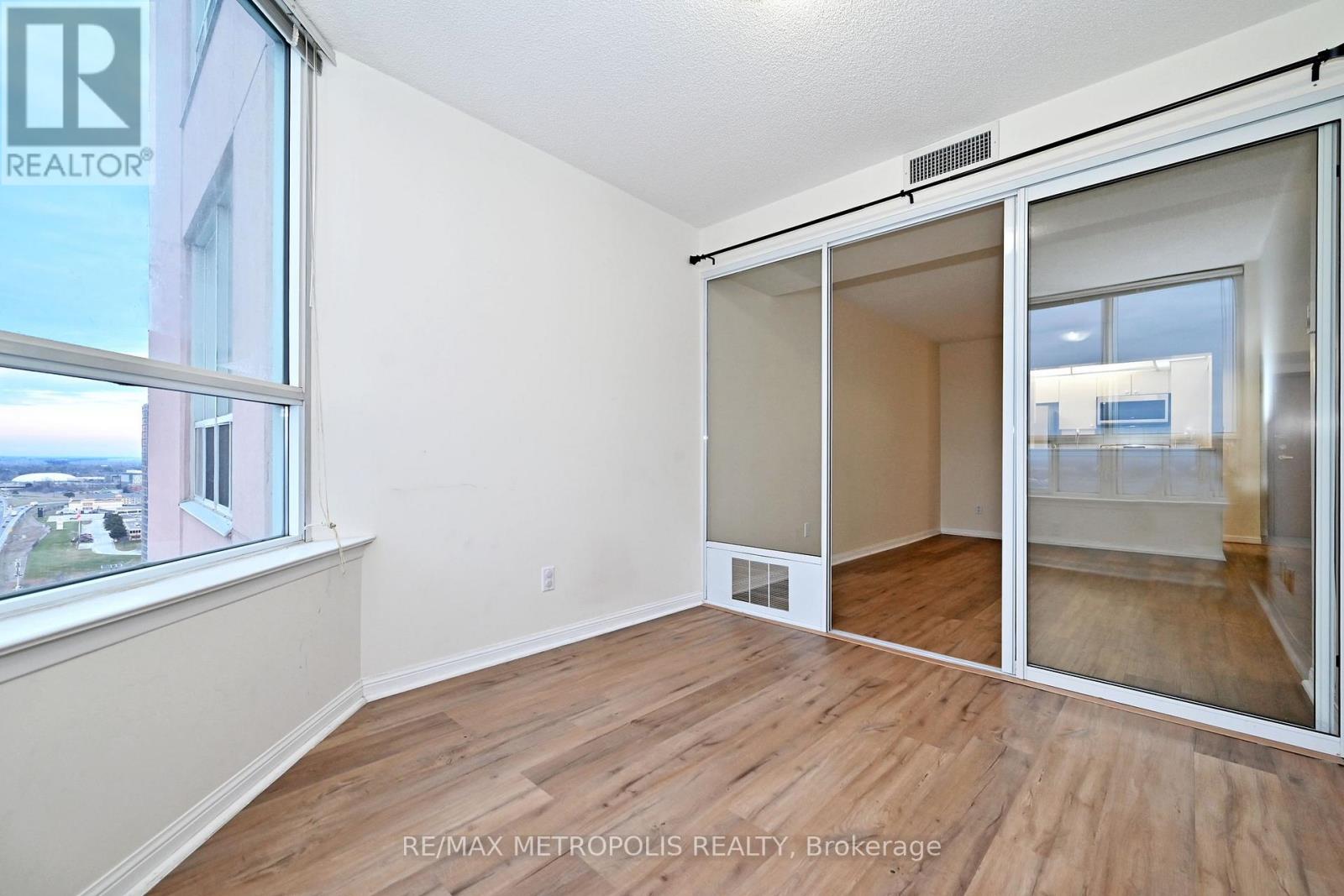 2615 - 88 Corporate Drive, Toronto, Ontario  M1H 3G6 - Photo 24 - E13031504