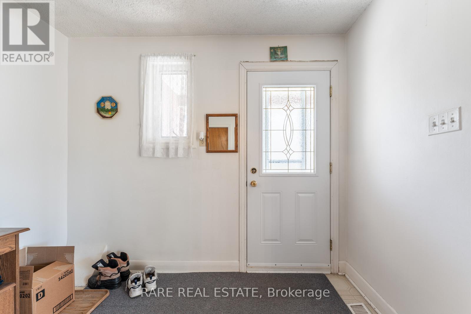 29 Laxford Avenue, Toronto, Ontario  M1R 1M5 - Photo 5 - E13031546