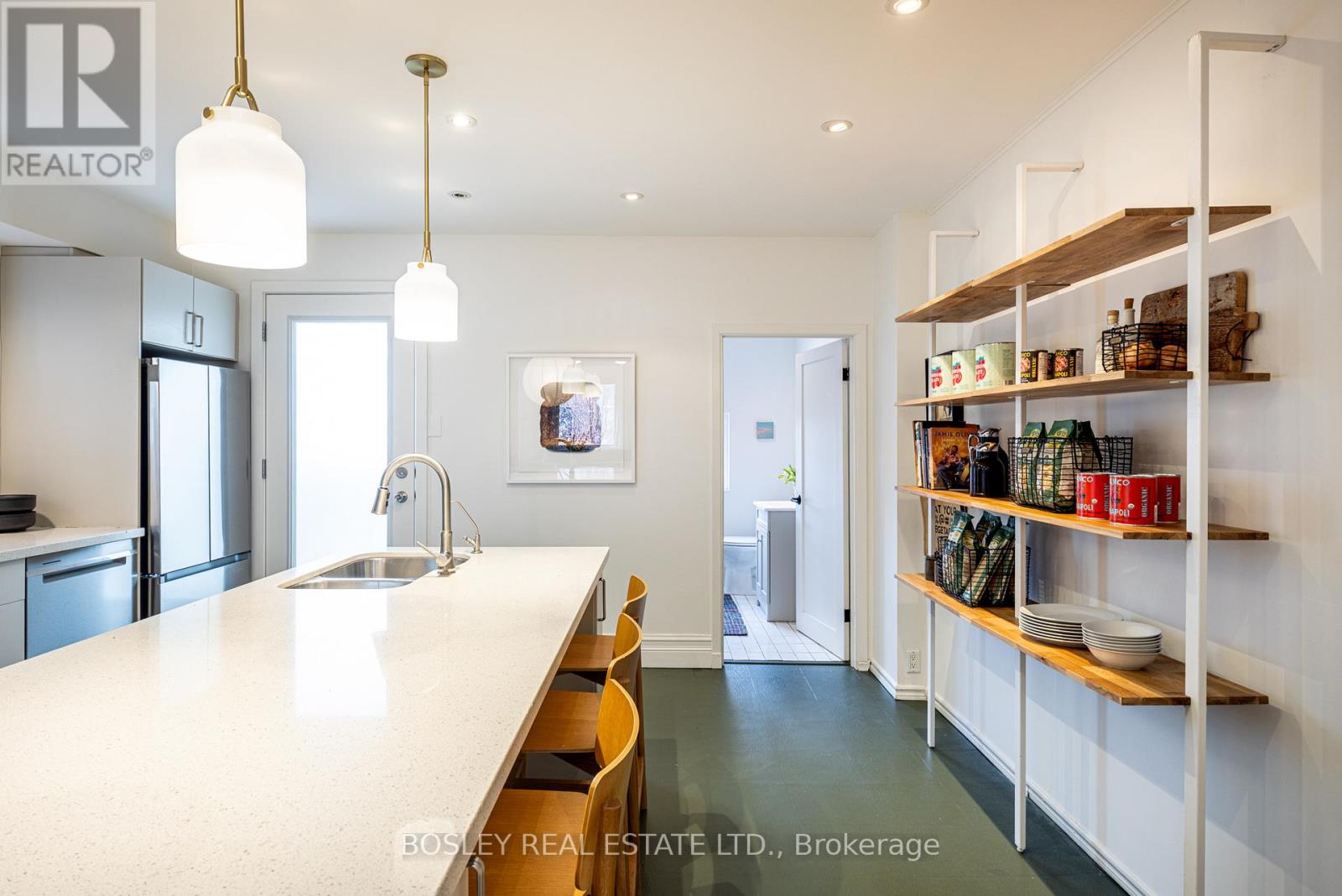 16 Mallon Avenue, Toronto, Ontario  M4M 1P8 - Photo 15 - E13031580