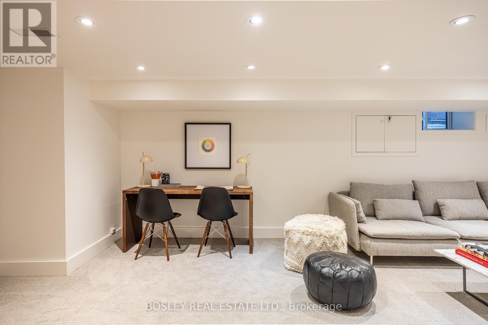 16 Mallon Avenue, Toronto, Ontario  M4M 1P8 - Photo 27 - E13031580