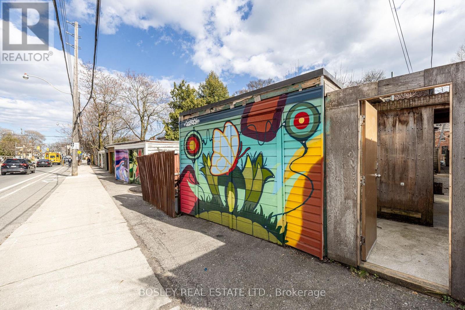 16 Mallon Avenue, Toronto, Ontario  M4M 1P8 - Photo 31 - E13031580