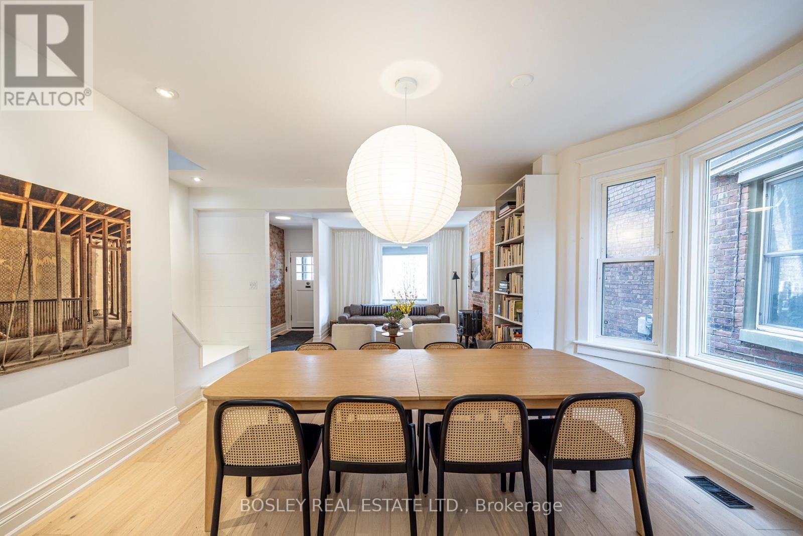 16 Mallon Avenue, Toronto, Ontario  M4M 1P8 - Photo 9 - E13031580