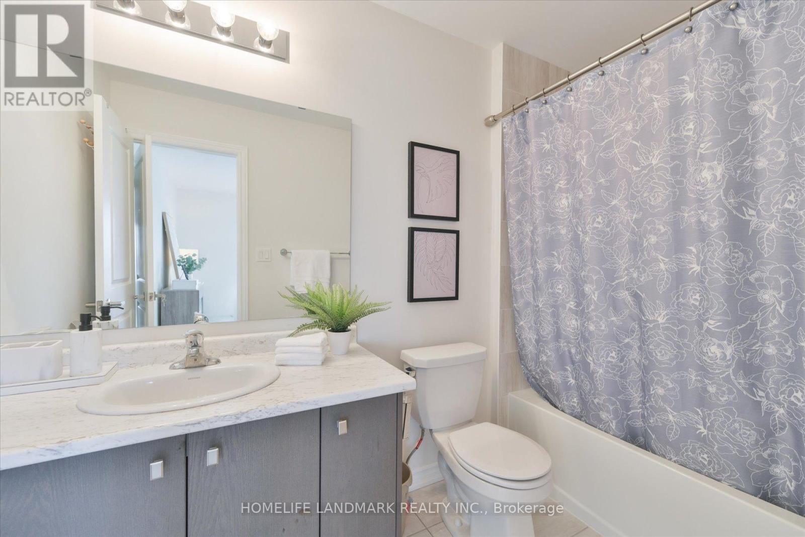 79 Bethpage Crescent, Newmarket, Ontario  L3X 0M4 - Photo 33 - N12986148